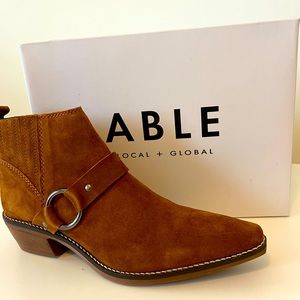 Able Jenny Ankle Boots Brown Size 9